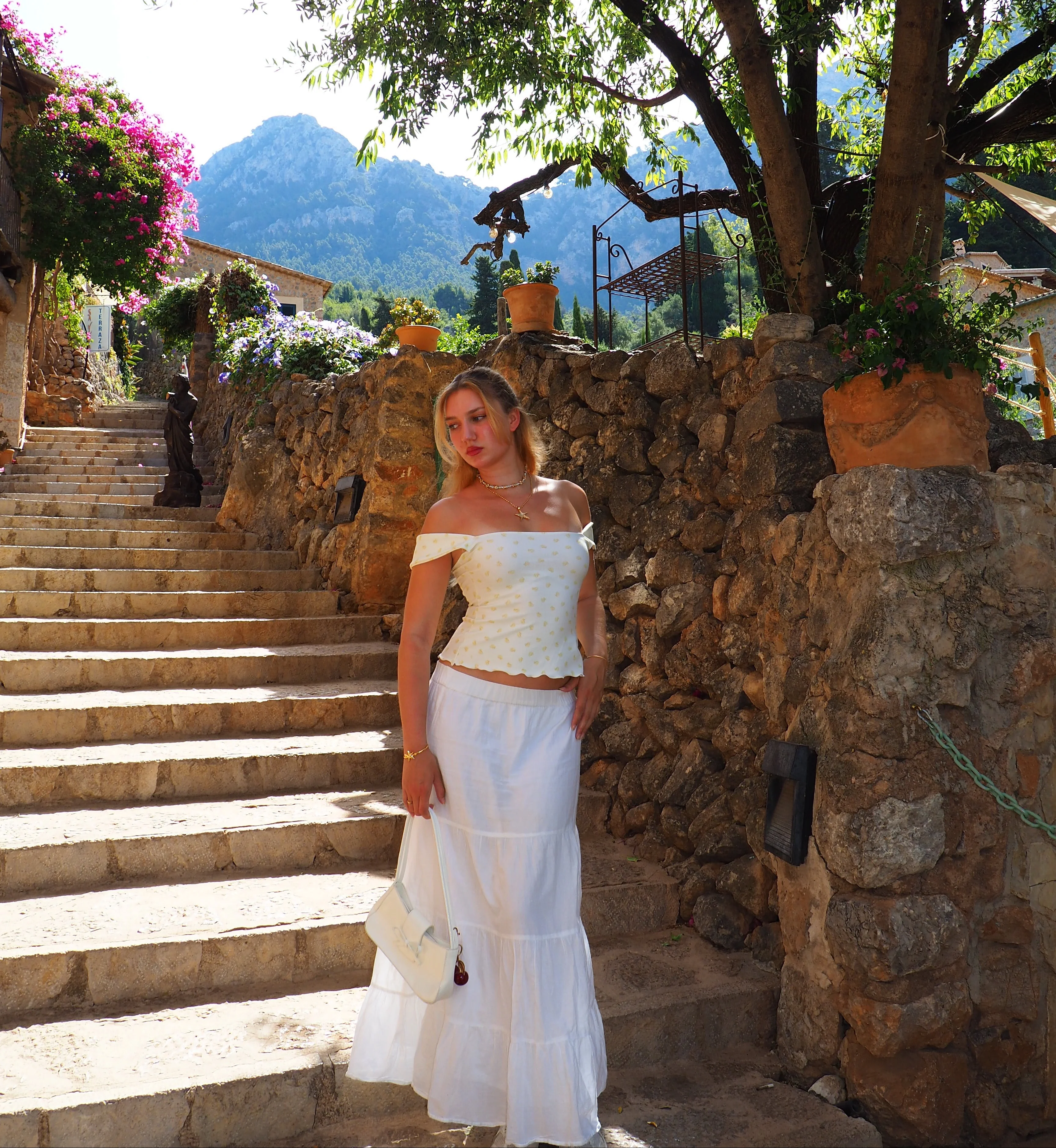 The Lemon top - Petal strap - Image 5