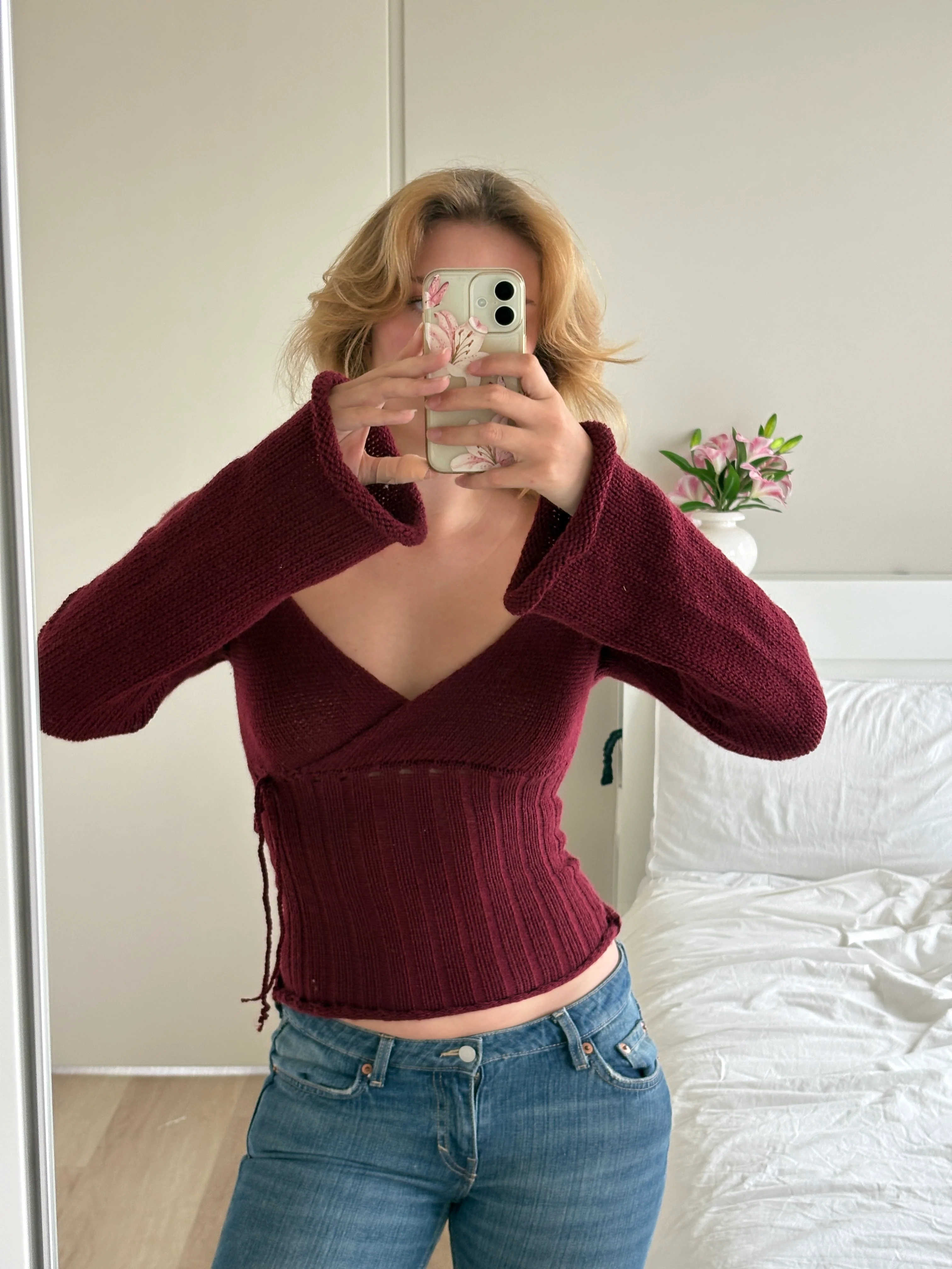 The Olivia sweater - cherry red - Image 4